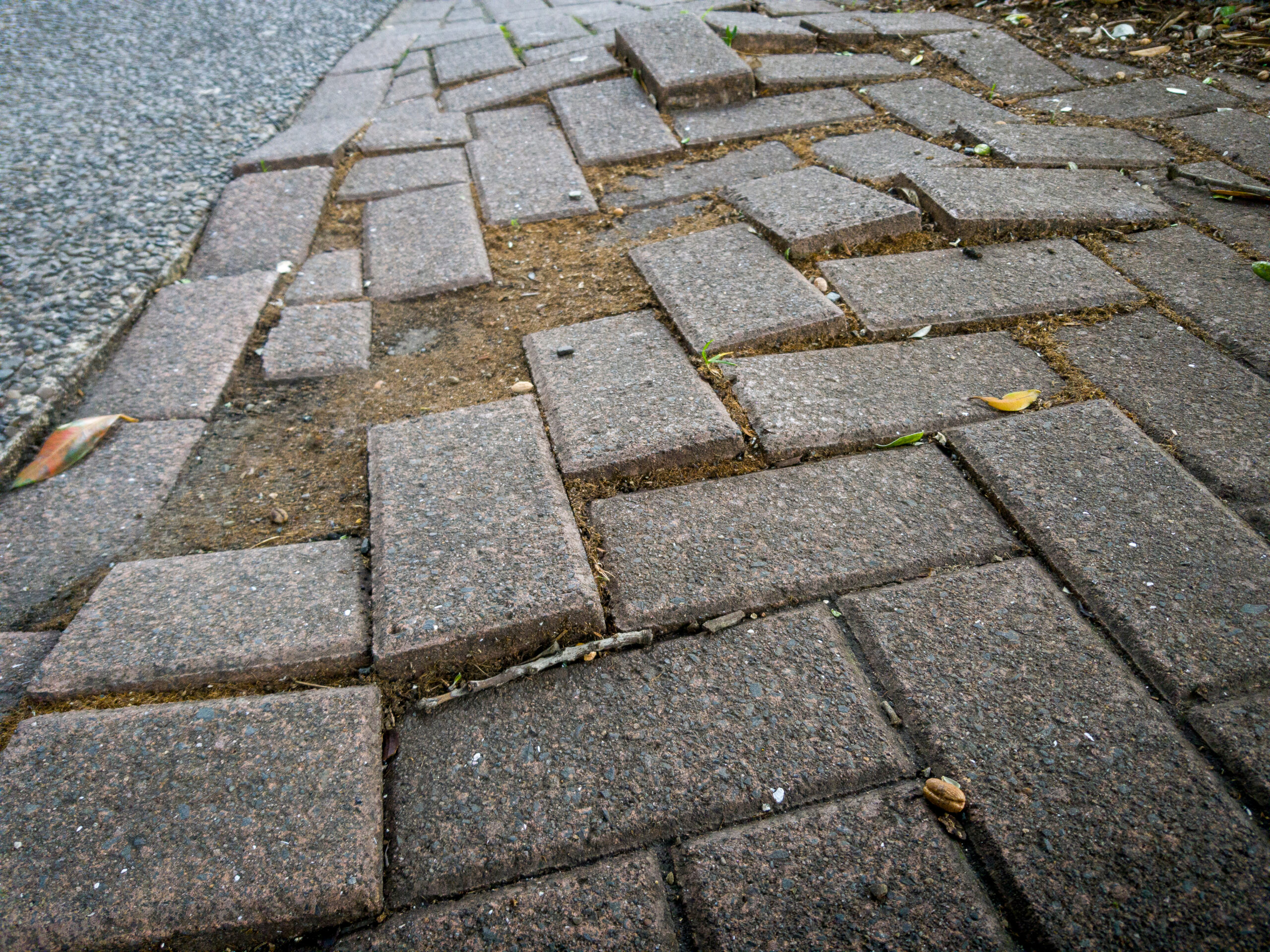 Uneven paving